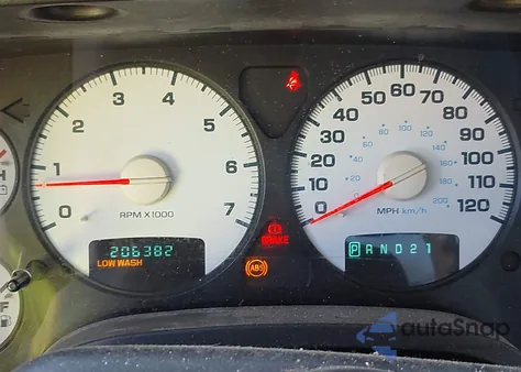 2005 Dodge Ram 1500 Slt/Laramie z USA, uszkodzony, nr VIN 1D7HA18N95S135114